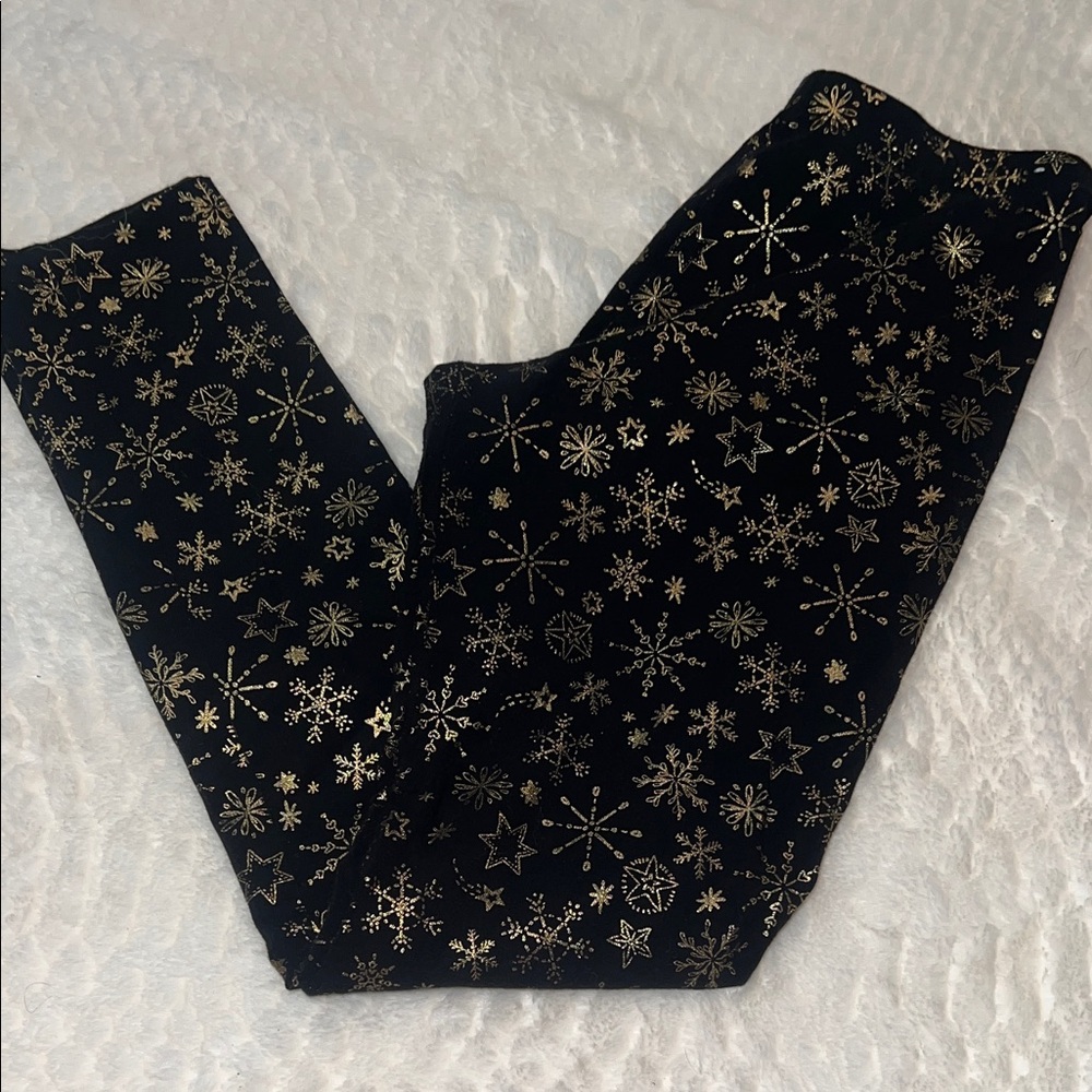 Black Leggings with Gold Snowflake Pattern youth size XXL/16-18